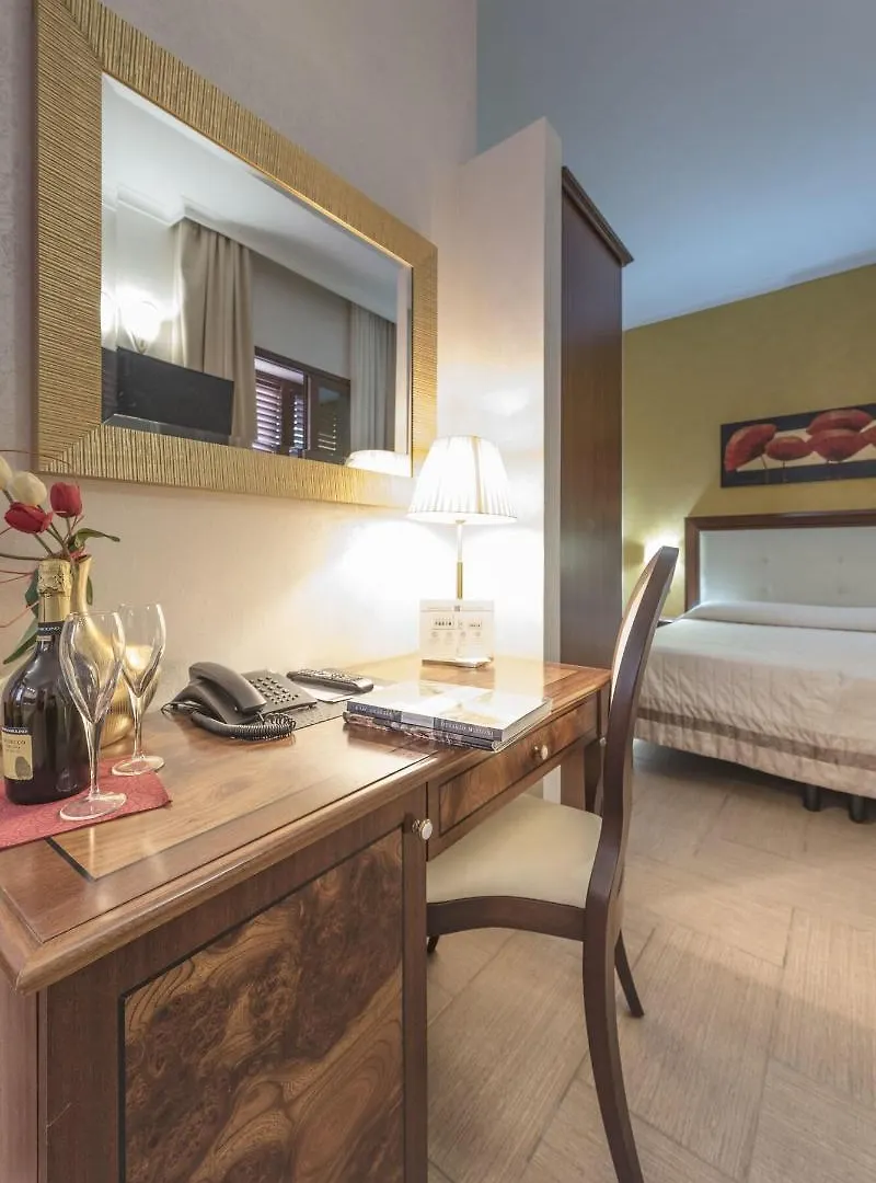 Hotel Flora Noto