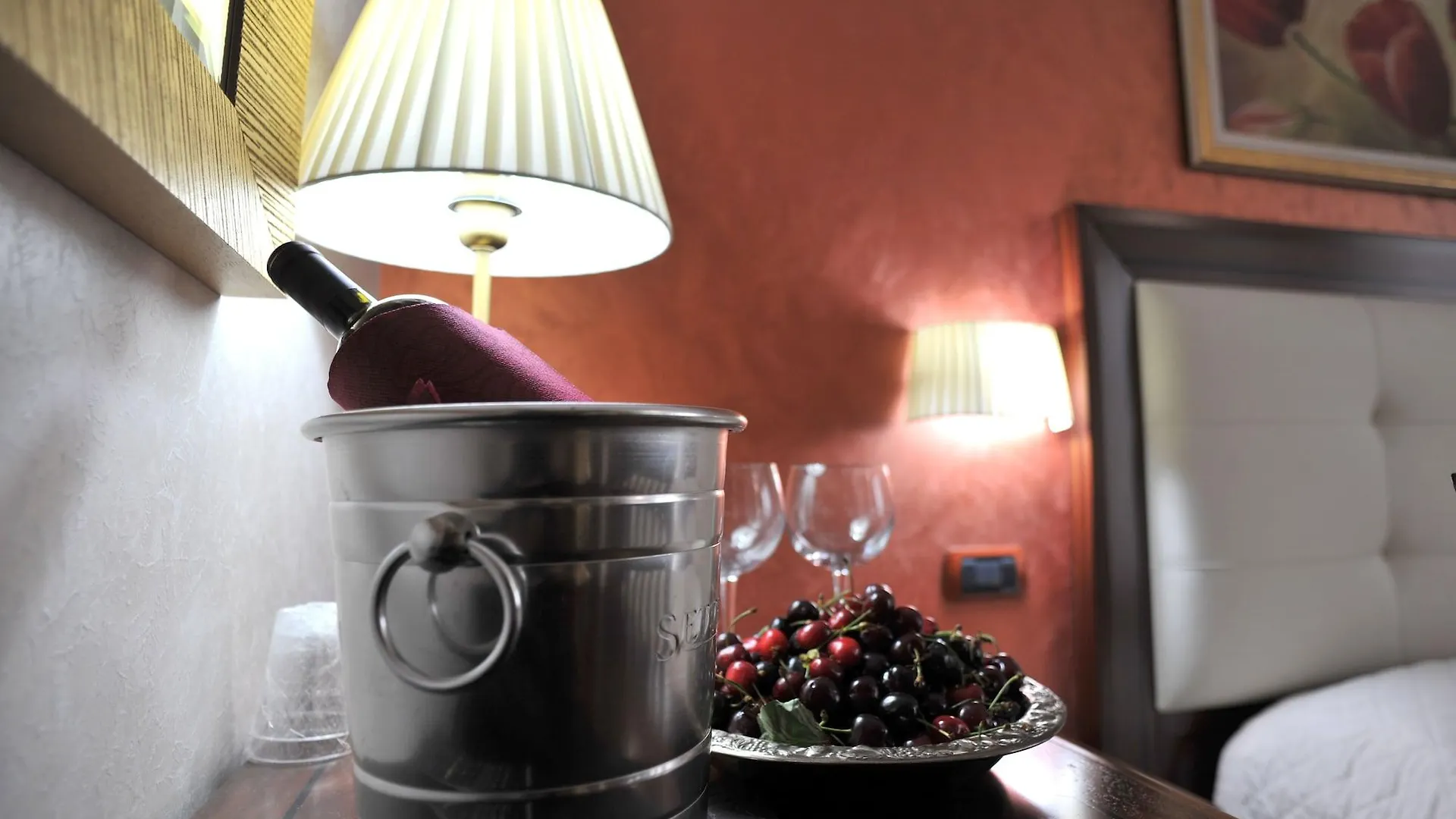 Hotel Flora Noto 3*,  Italy