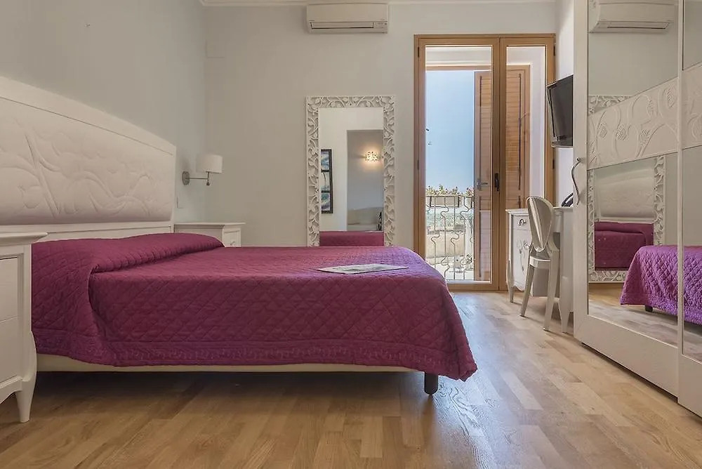 Hotel Flora Noto