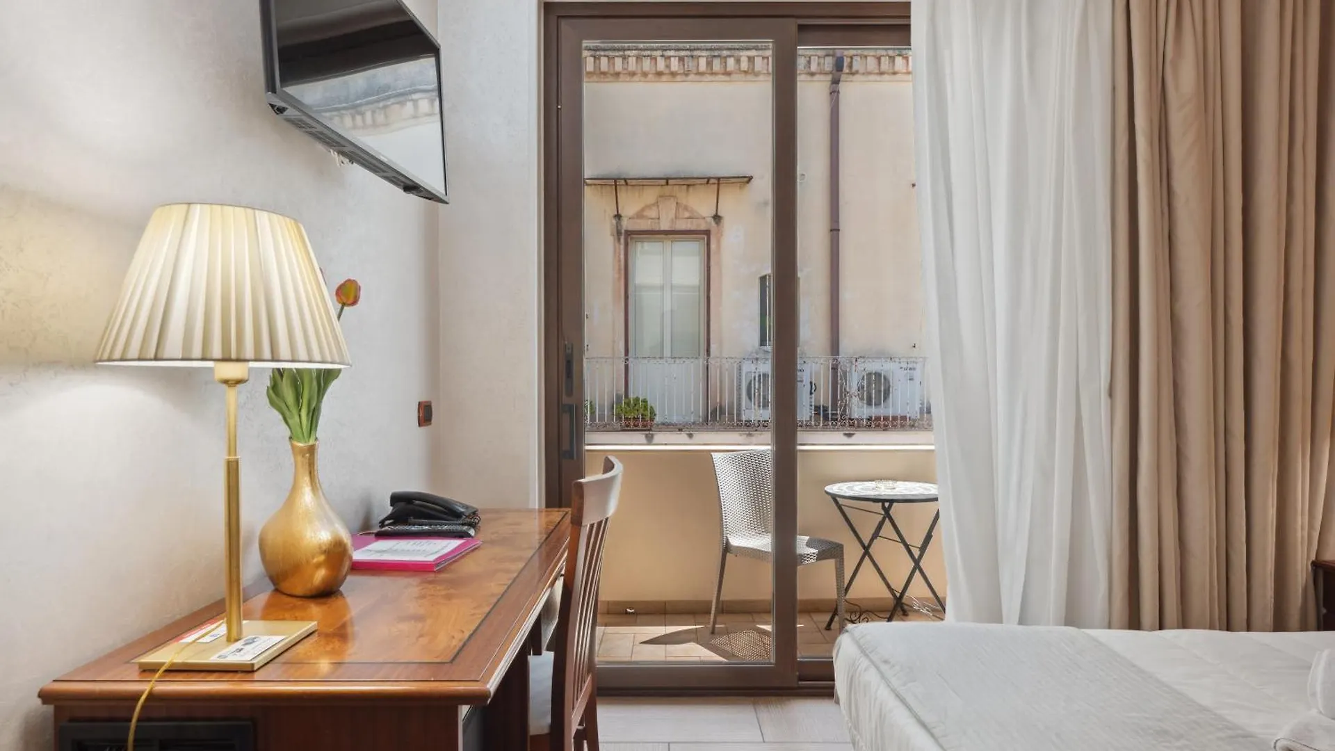 ***  Hotel Flora Noto Italy