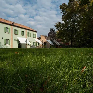 https://ca-di-fiore-via-risorgimento-72-oriago.hotelinveneto.com