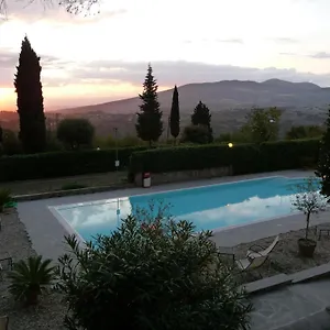 https://villa-dei-bosconi.it-tuscanyhotel.com
