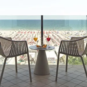 https://regina-rimini.emilia-romagnahotels.net