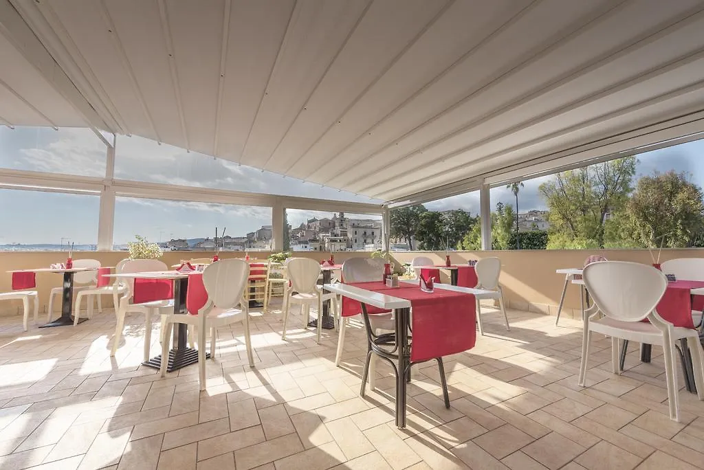 Hotel Flora Noto 3*,  Italy